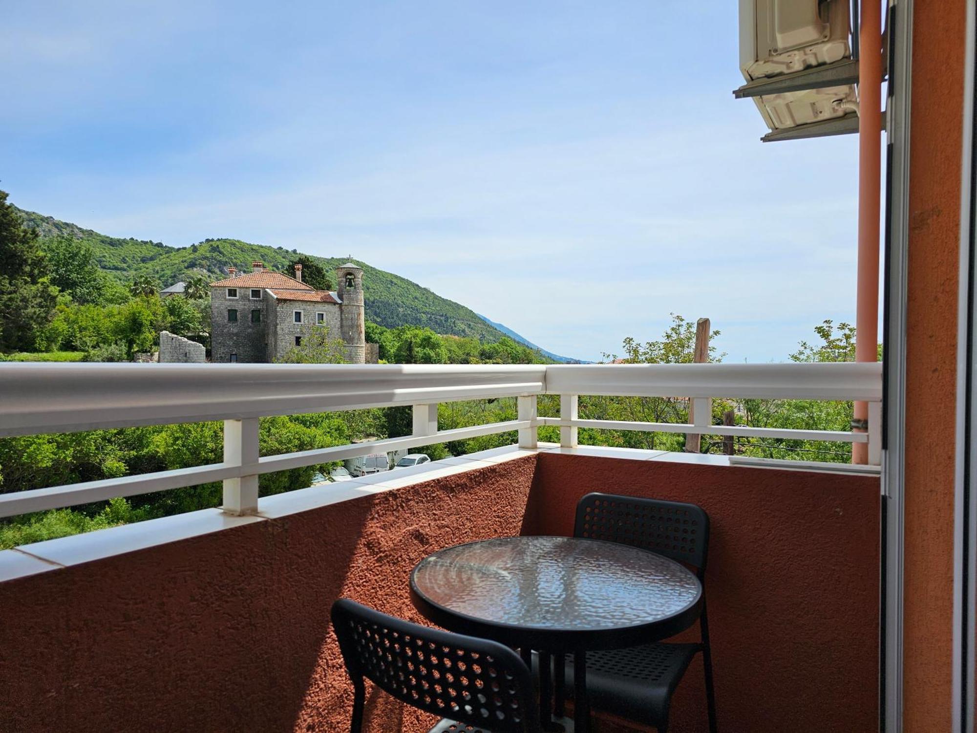 Dom M Apartments Budva Exteriör bild