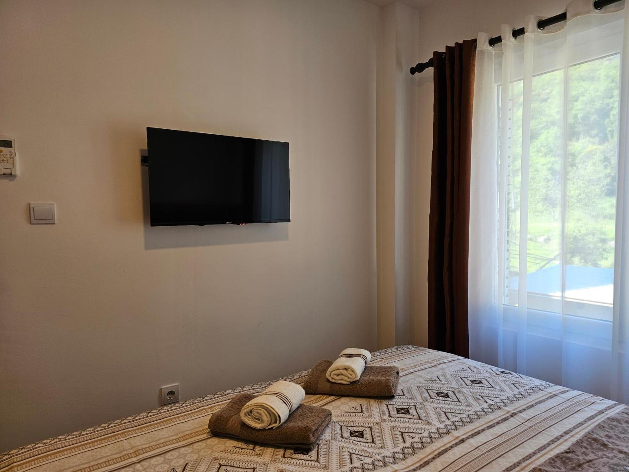 Dom M Apartments Budva Exteriör bild