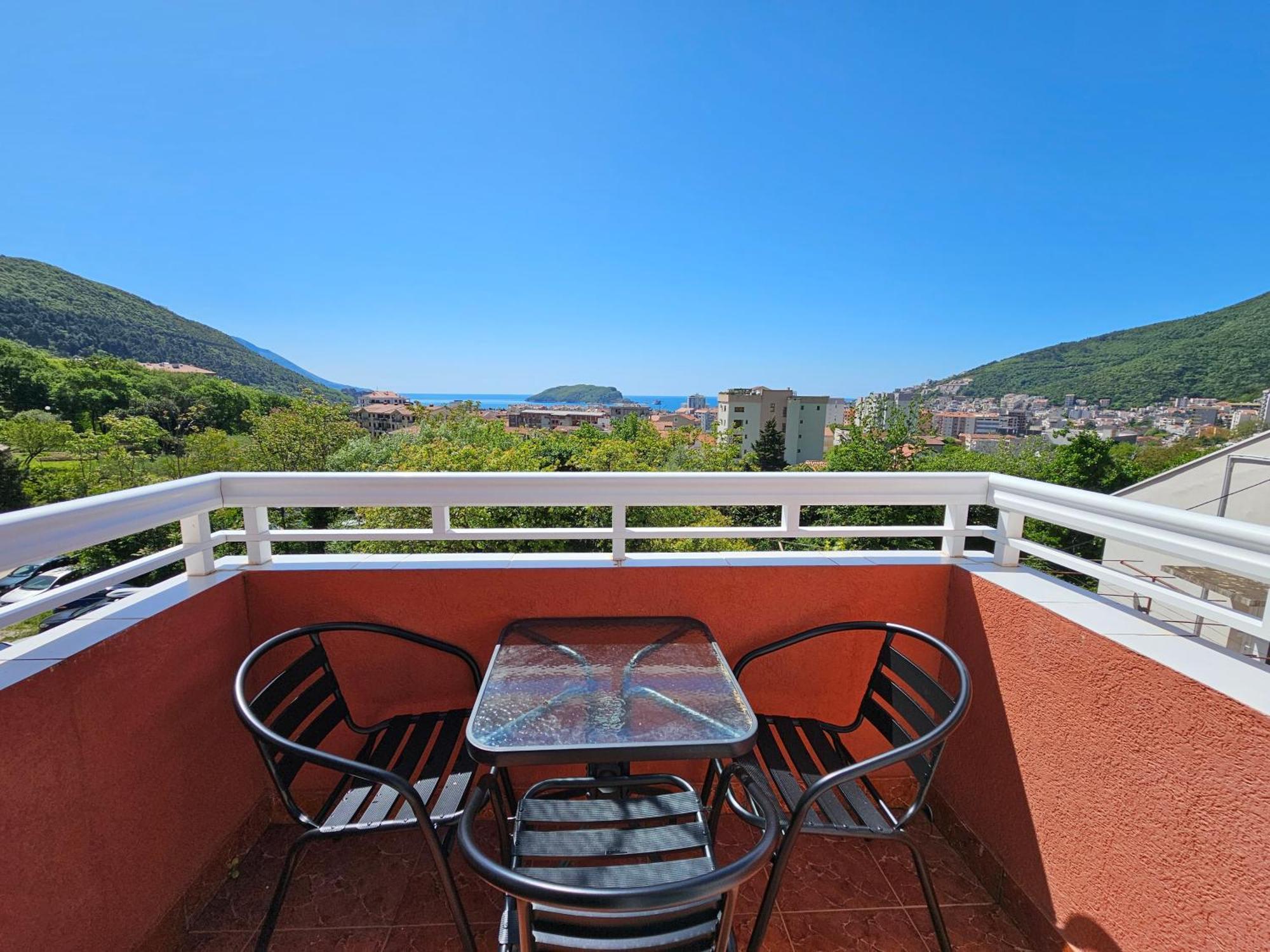 Dom M Apartments Budva Exteriör bild